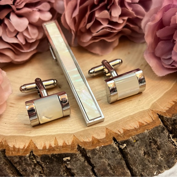 Elegant Silver and Mother of Pearl 3 Pcs Set Cufflinks & Tie Clip - Picture 4 of 17